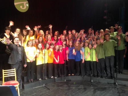 Koncert s BB HHS a Tomášem Savkou a Katkou Herčíkovou 3.12. 2013 v Sokolově...mávámeee!